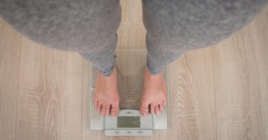 Koja je vaša idealna telesna težina? Precizne formule po VISINI, GODINAMA i tipu tela